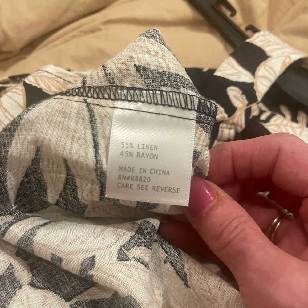 Nicole Miller New York Linen Blend Top NWT - Picture 10 of 11
